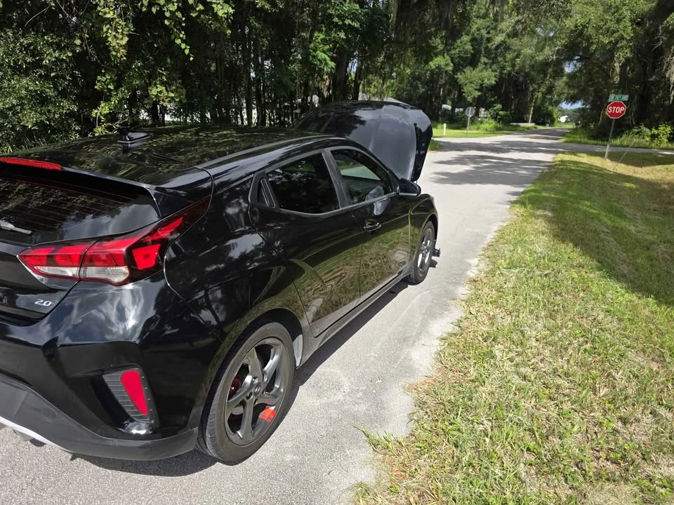 2020 Hyundai Veloster - Image 8 of 9