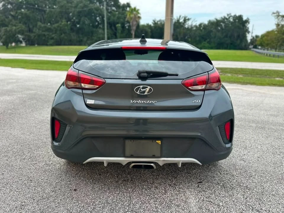 2020 Hyundai Veloster - Image 4 of 18