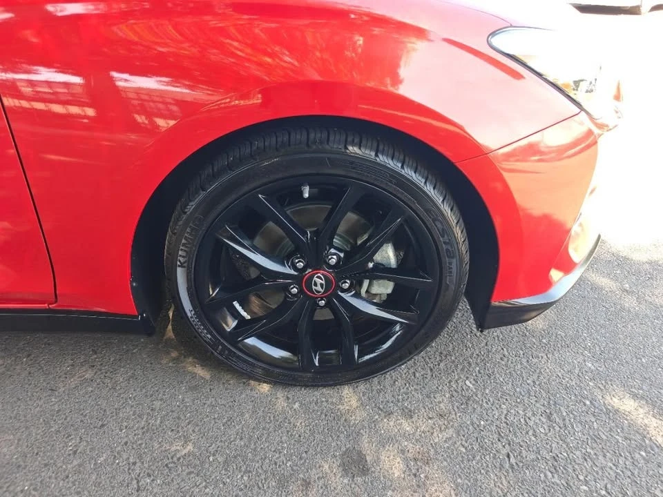 2020 Hyundai Veloster - Image 18 of 20