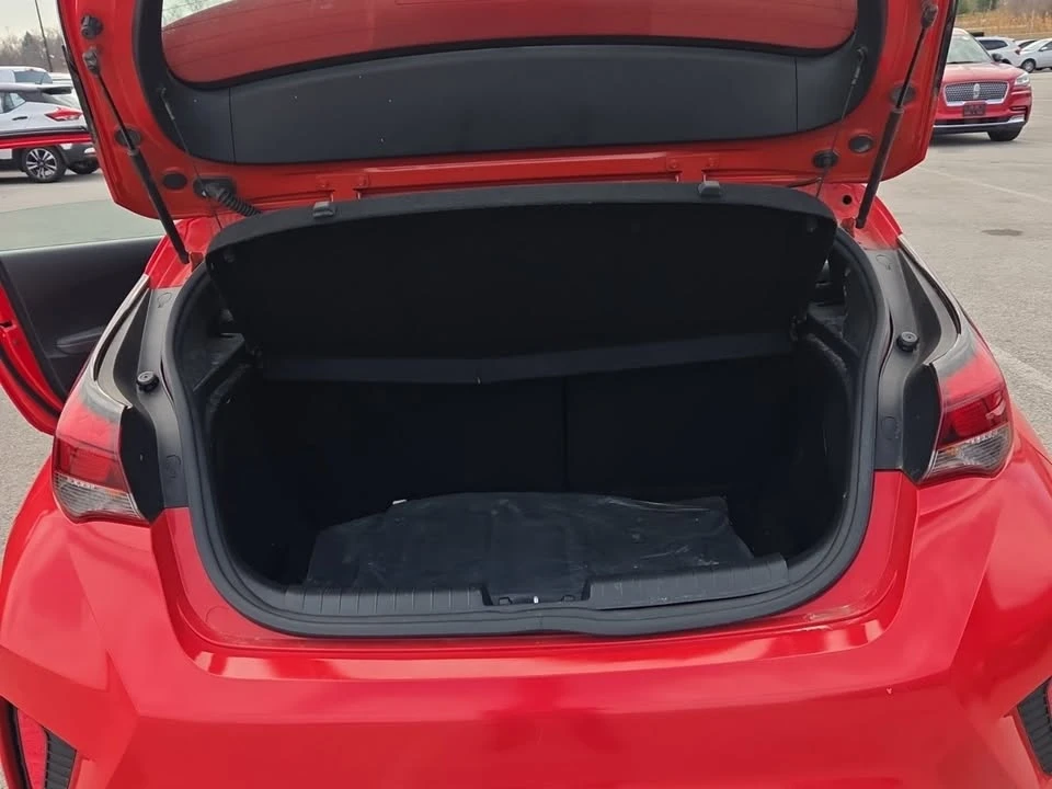 2020 Hyundai Veloster - Image 5 of 8
