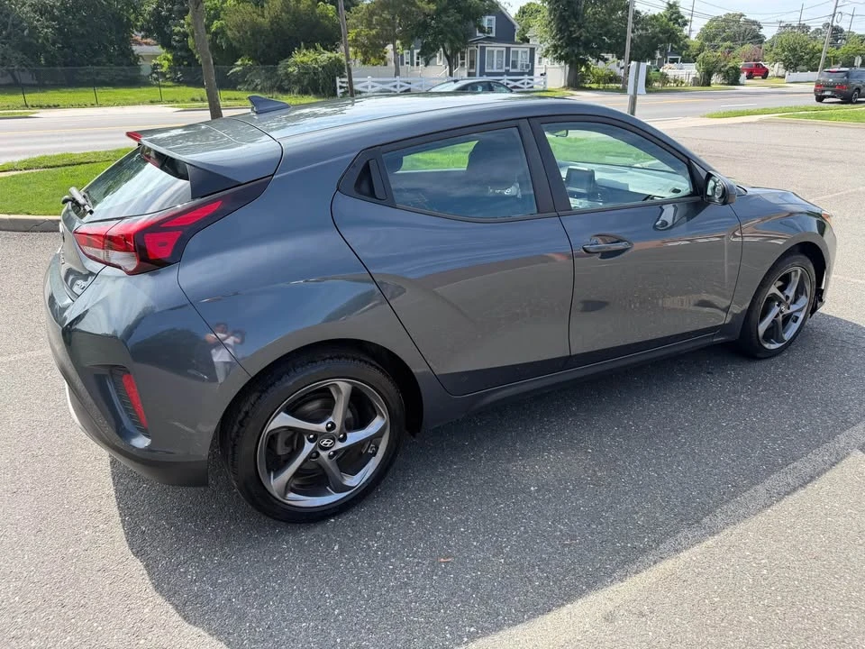 2020 Hyundai Veloster - Image 5 of 18