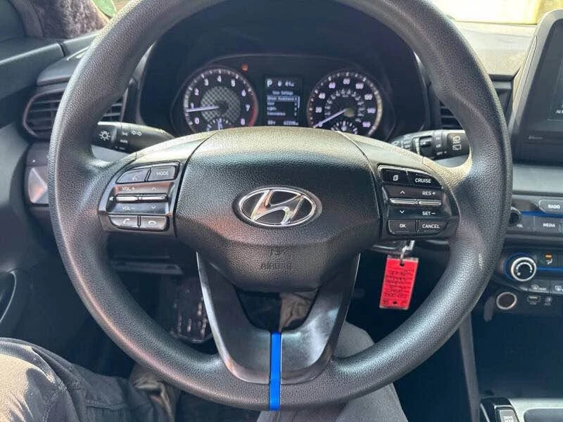 2020 Hyundai Veloster - Image 12 of 19