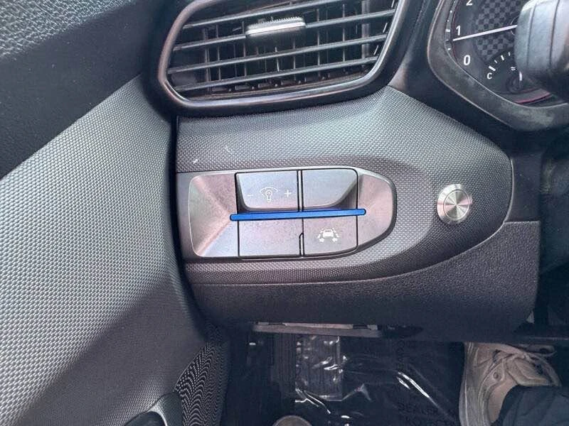 2020 Hyundai Veloster - Image 15 of 19