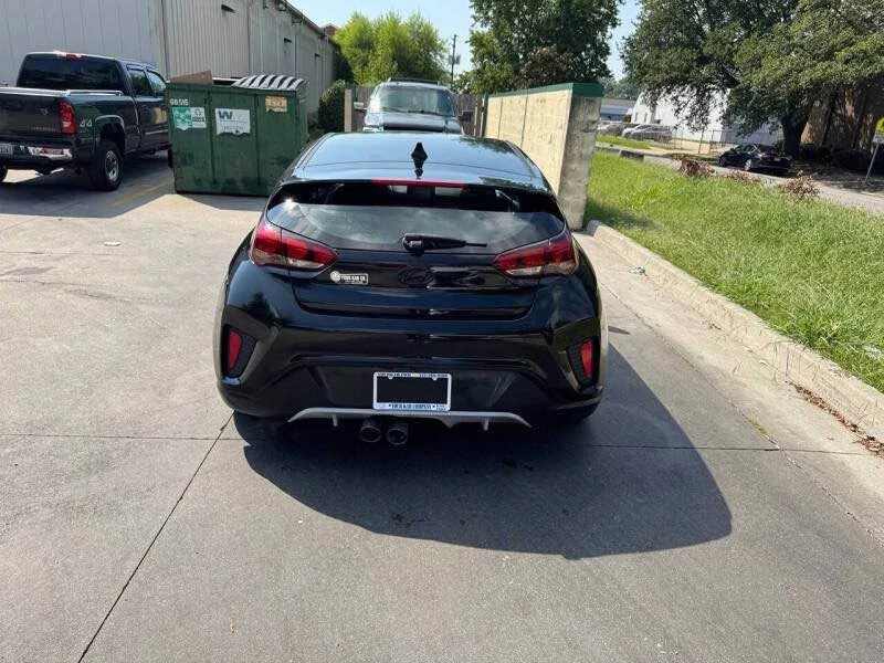 2020 Hyundai Veloster - Image 8 of 19