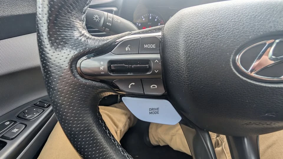2020 Hyundai Veloster N - Image 14 of 20