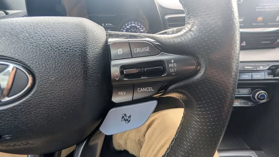 2020 Hyundai Veloster N - Image 16 of 20