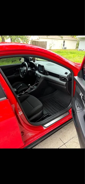 2020 Hyundai Veloster N - Image 6 of 8