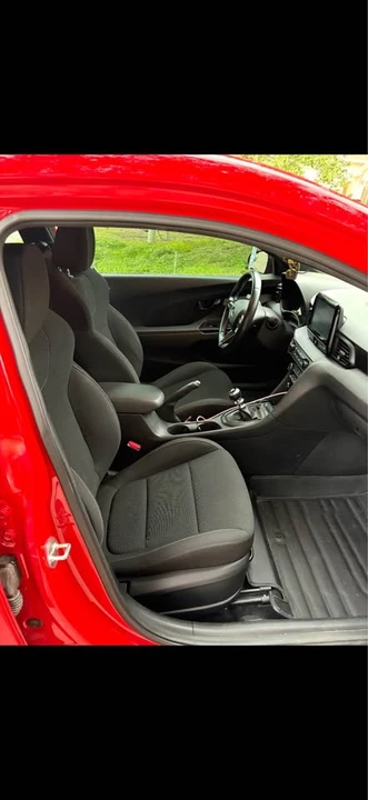 2020 Hyundai Veloster N - Image 7 of 8