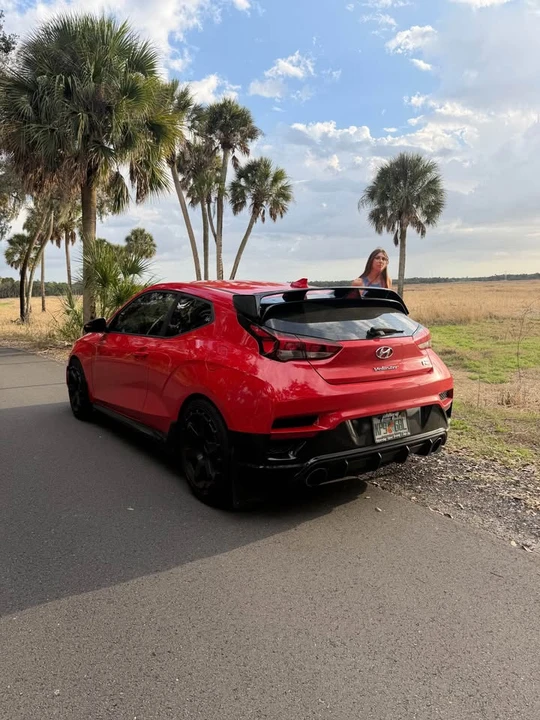 2020 Hyundai Veloster N - Image 2 of 8