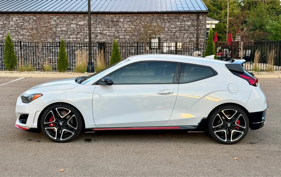 2020 Hyundai Veloster N - Image 8 of 12