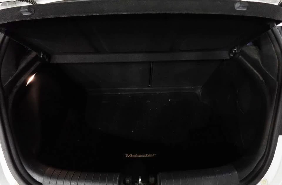 2020 Hyundai Veloster N - Image 12 of 13