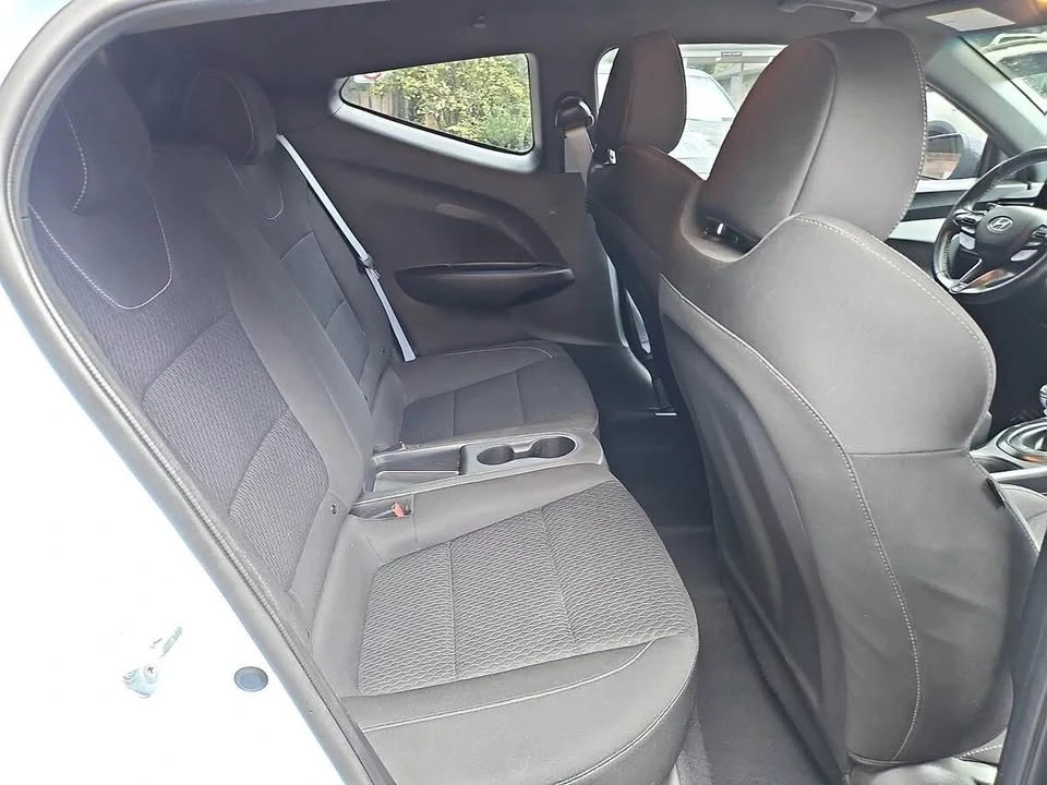 2020 Hyundai Veloster N - Image 7 of 10