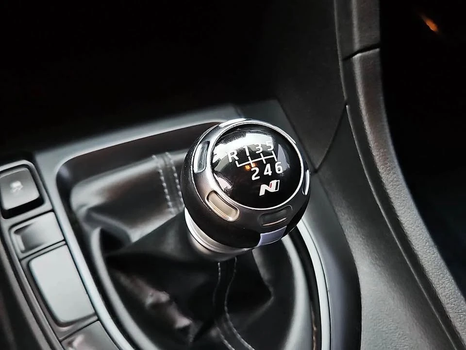 2020 Hyundai Veloster N - Image 10 of 10
