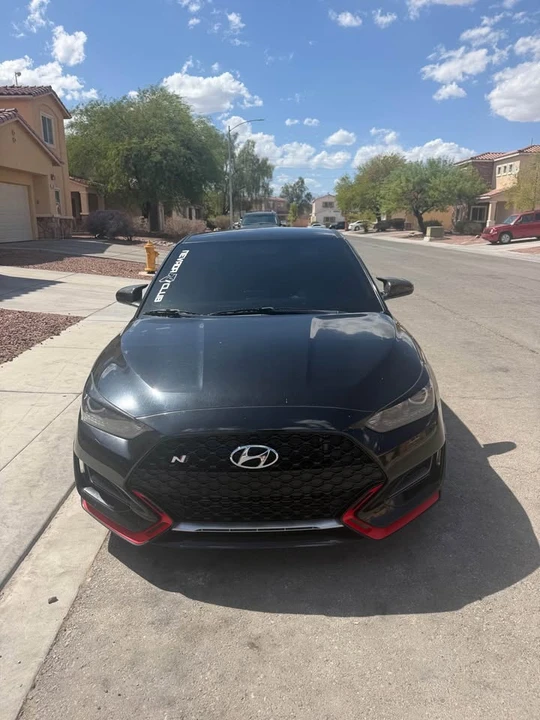2020 Hyundai Veloster N - Image 2 of 10