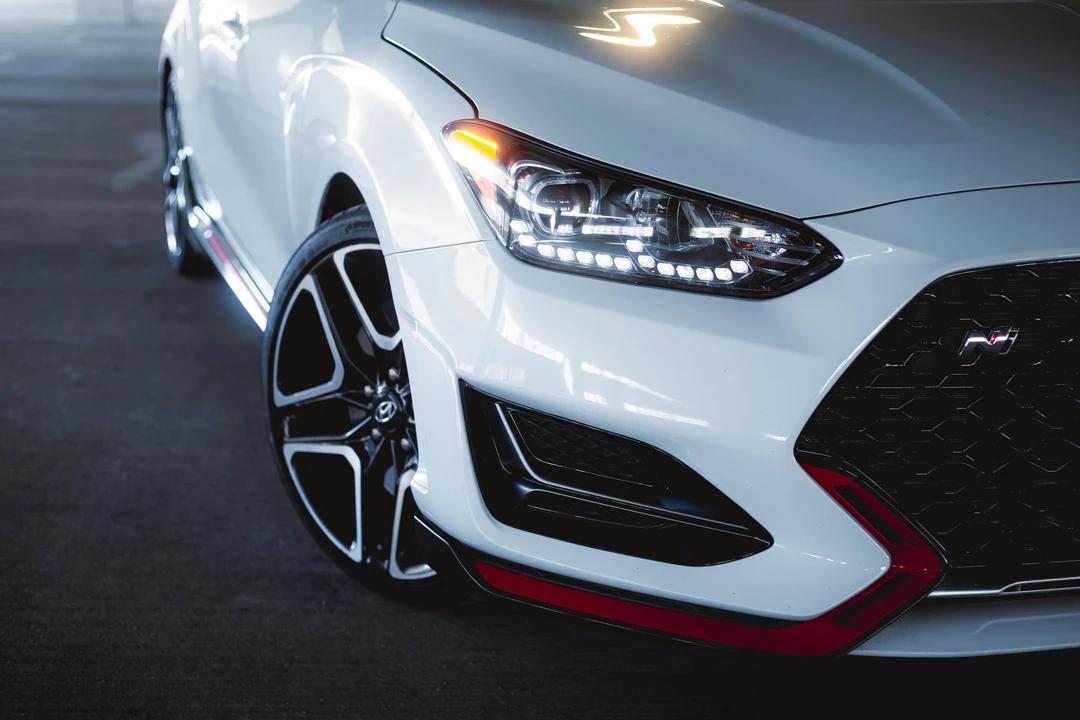 2020 Hyundai Veloster N - Image 14 of 31