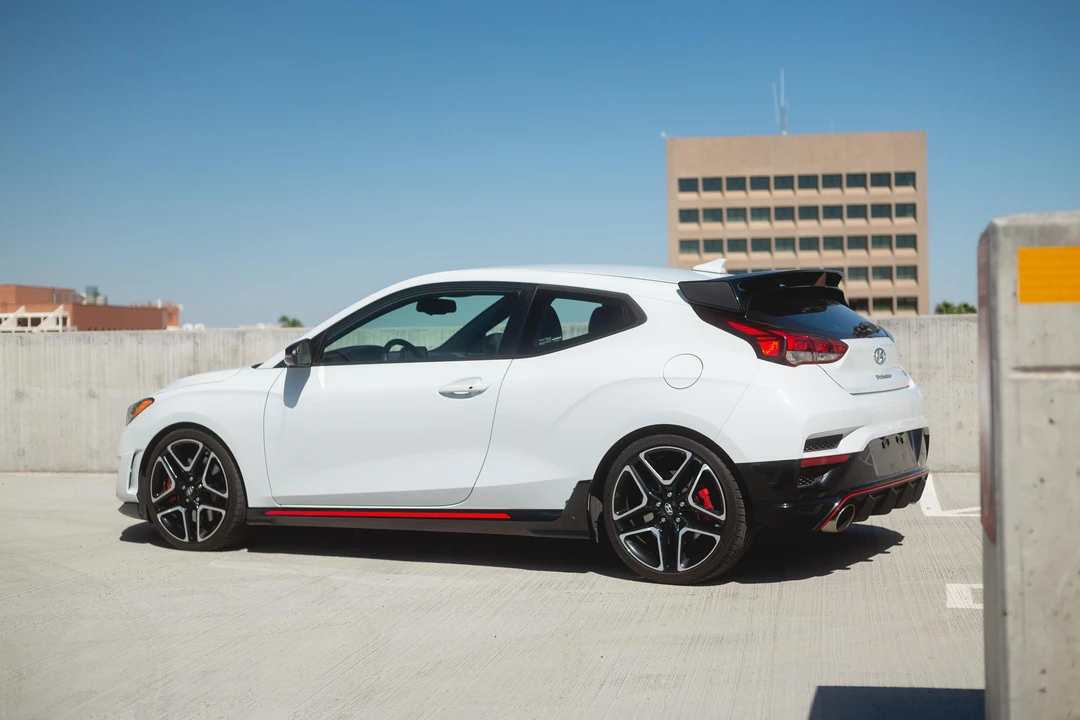2020 Hyundai Veloster N - Image 7 of 31