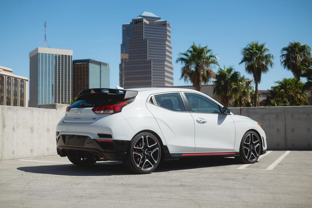 2020 Hyundai Veloster N - Image 12 of 31