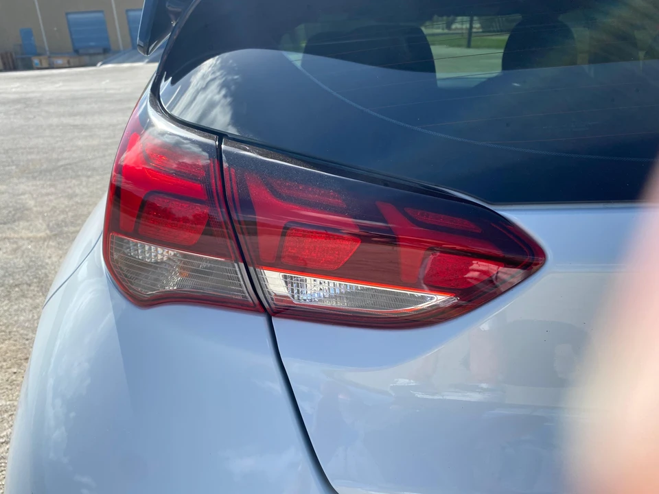 2020 Hyundai Veloster N - Image 13 of 31