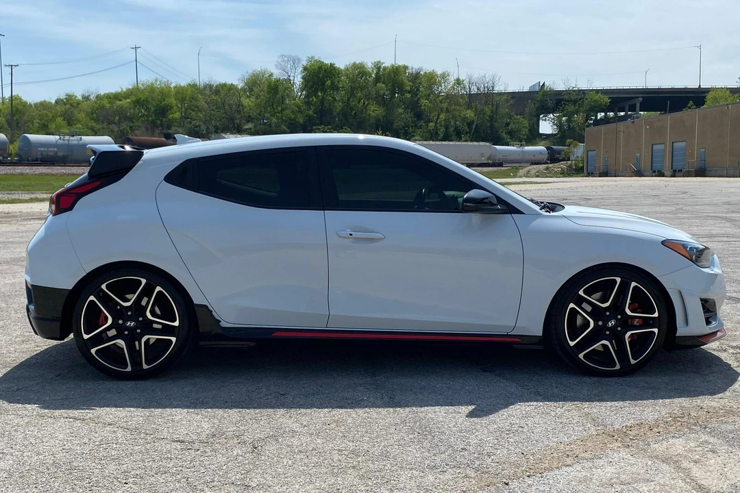 2020 Hyundai Veloster N - Image 3 of 31
