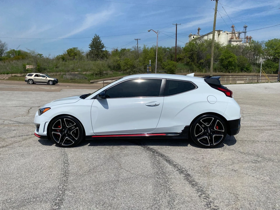 2020 Hyundai Veloster N - Image 7 of 31
