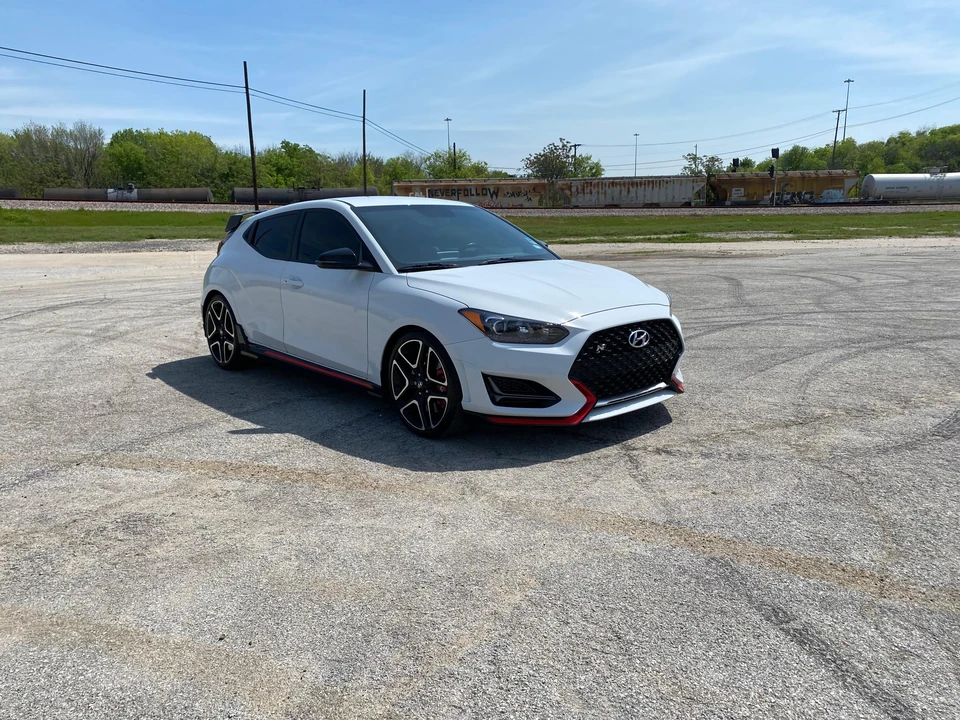 2020 Hyundai Veloster N - Image 9 of 31