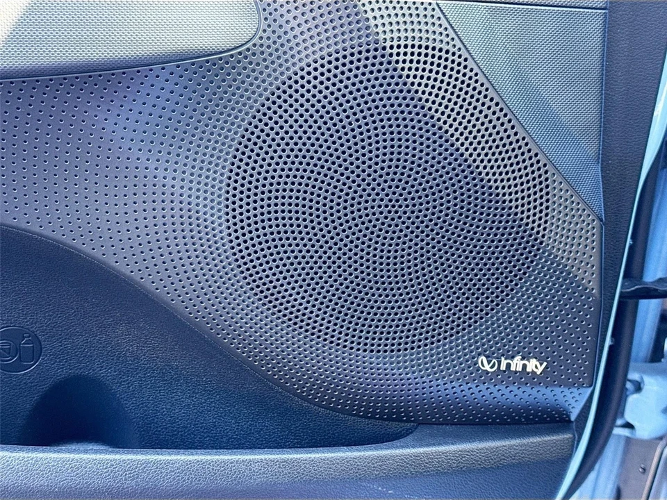 2020 Hyundai Veloster N - Image 18 of 21