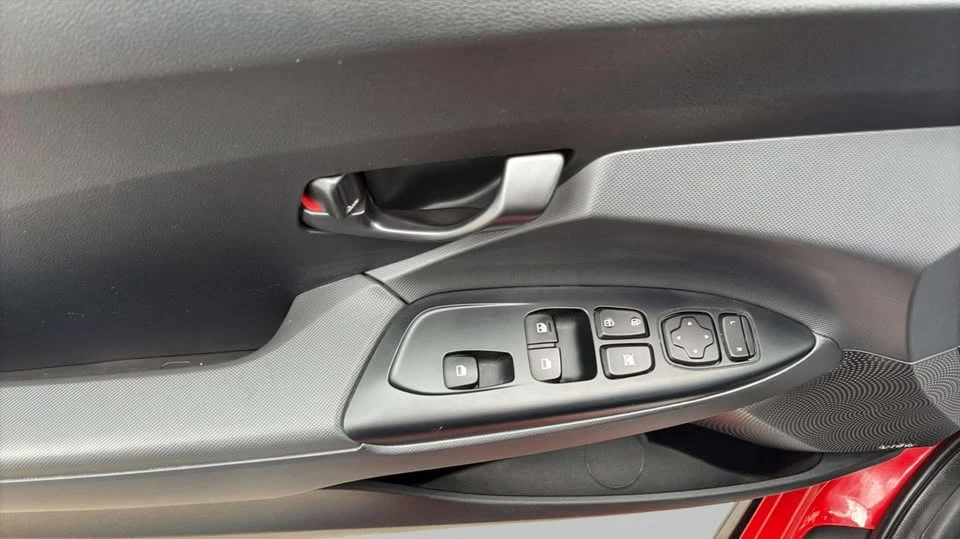 2020 Hyundai Veloster N - Image 13 of 20