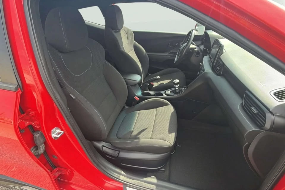 2020 Hyundai Veloster N - Image 15 of 20