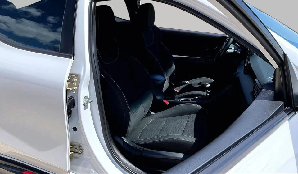 2020 Hyundai Veloster N - Image 13 of 20