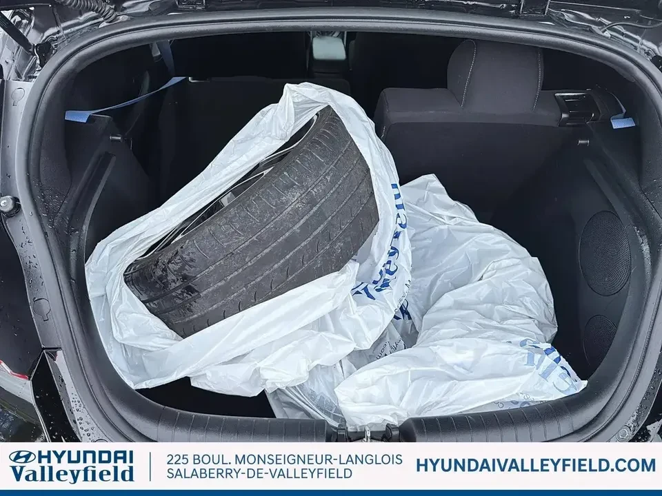 2020 Hyundai Veloster N - Image 8 of 20