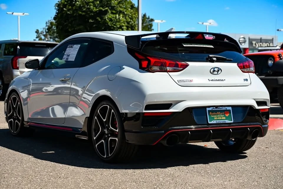 2020 Hyundai Veloster N - Image 5 of 10