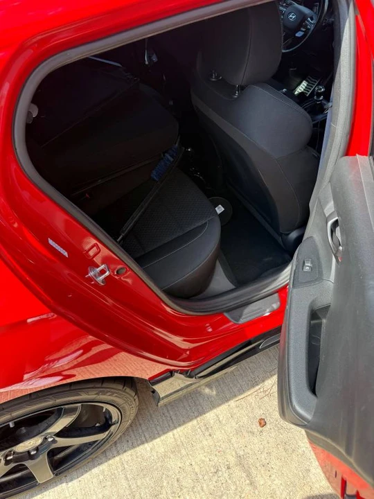 2020 Hyundai Veloster N - Image 9 of 12