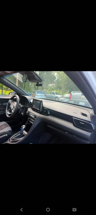 2020 Hyundai Veloster - Image 12 of 12