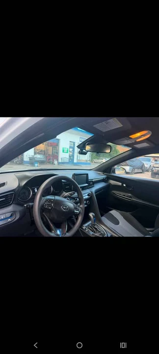 2020 Hyundai Veloster - Image 8 of 12