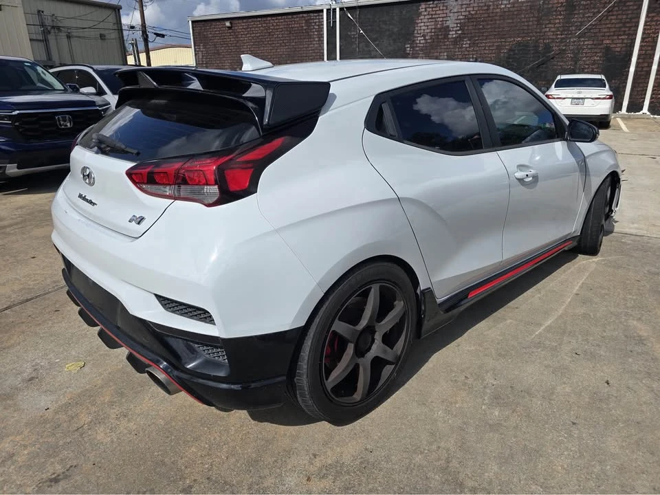 2020 Hyundai Veloster - Image 5 of 8