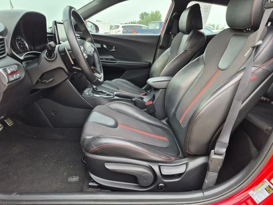 2020 Hyundai Veloster - Image 5 of 9