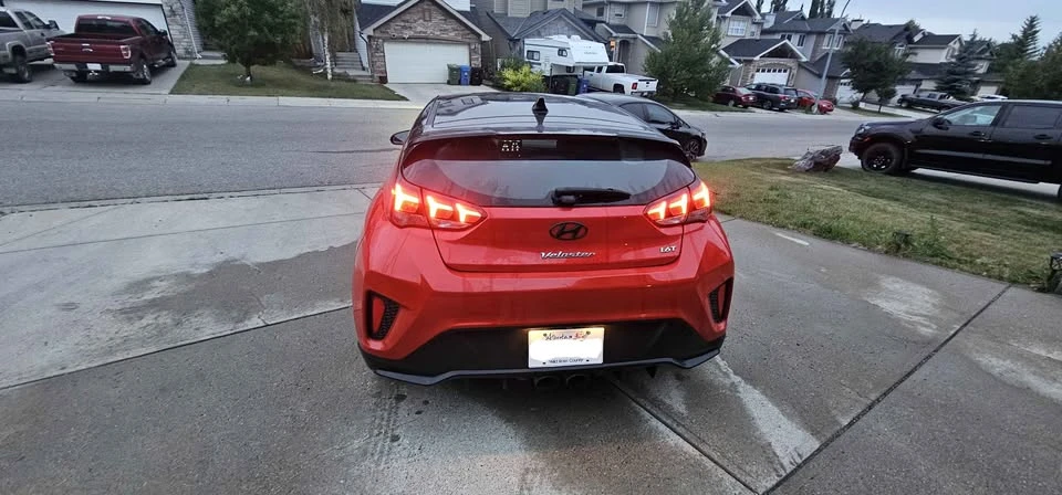 2020 Hyundai Veloster - Image 6 of 10