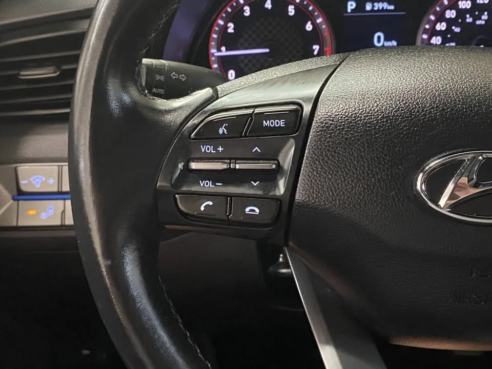 2020 Hyundai Veloster - Image 16 of 20