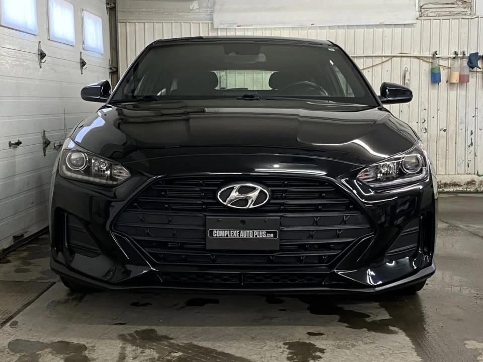 2020 Hyundai Veloster - Image 2 of 20