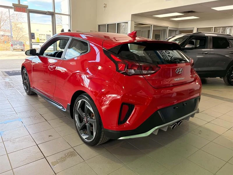 2020 Hyundai Veloster - Image 7 of 10
