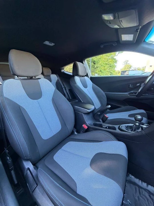 2020 Hyundai Veloster - Image 11 of 14