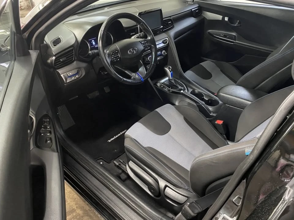 2020 Hyundai Veloster - Image 11 of 20