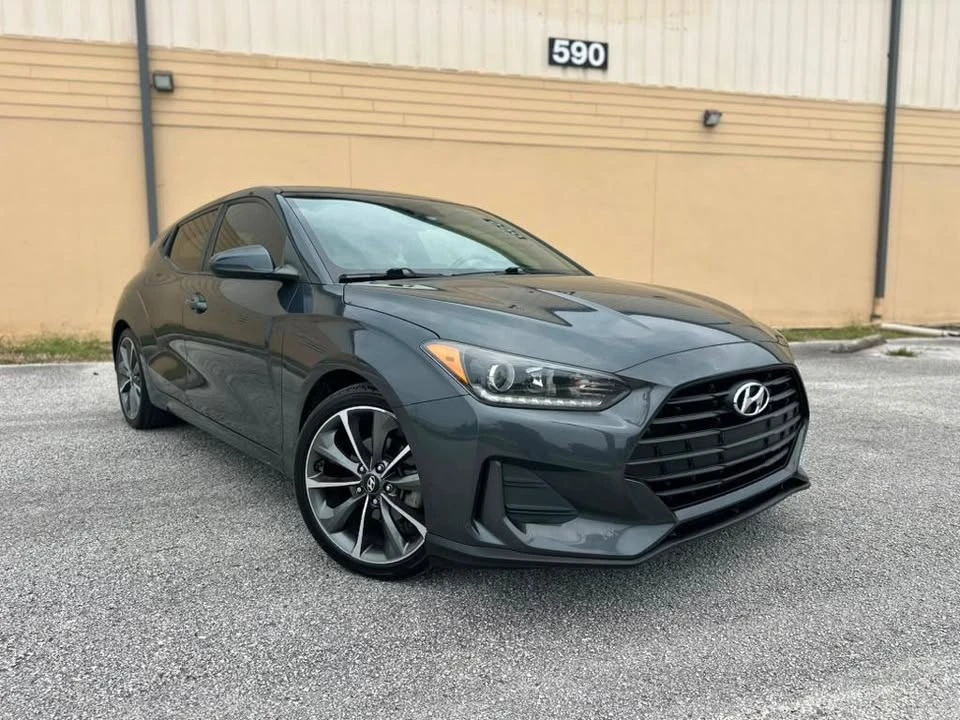 2020 Hyundai Veloster - Image 2 of 15