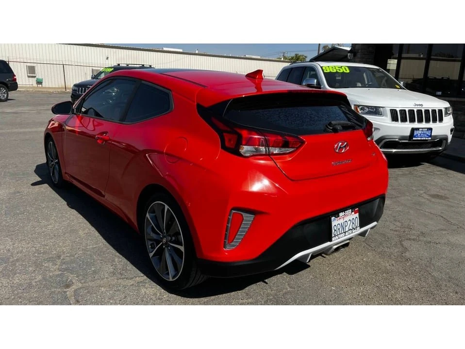 2020 Hyundai Veloster - Image 7 of 17