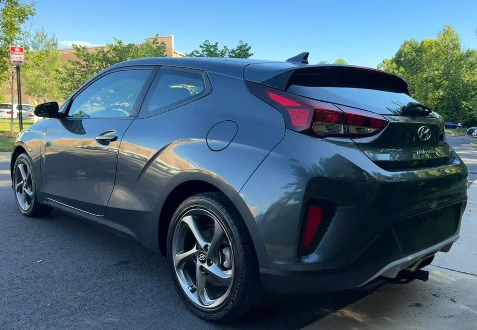 2020 Hyundai Veloster - Image 4 of 14