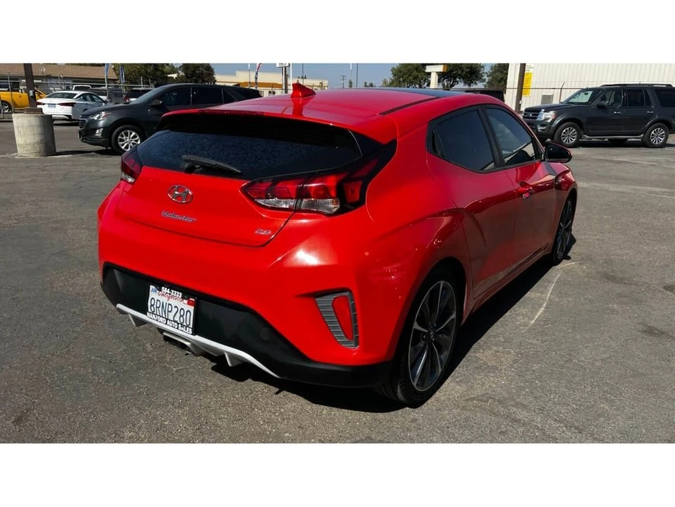 2020 Hyundai Veloster - Image 5 of 17