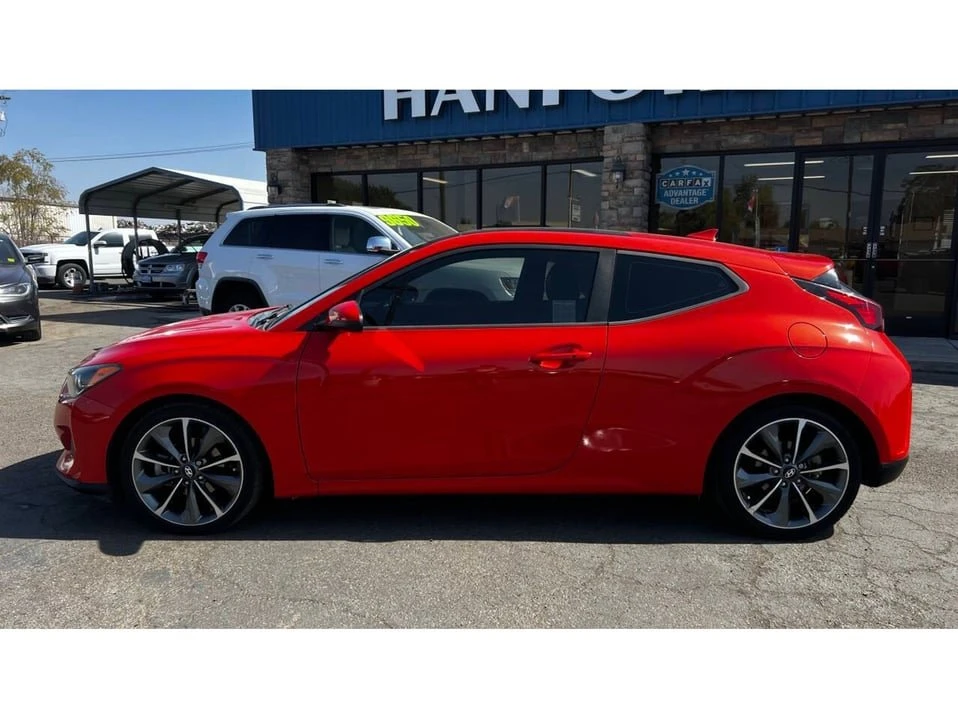 2020 Hyundai Veloster - Image 2 of 17