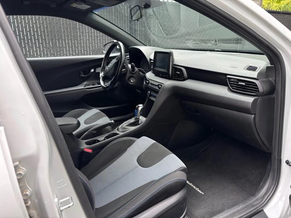 2020 Hyundai Veloster - Image 6 of 6
