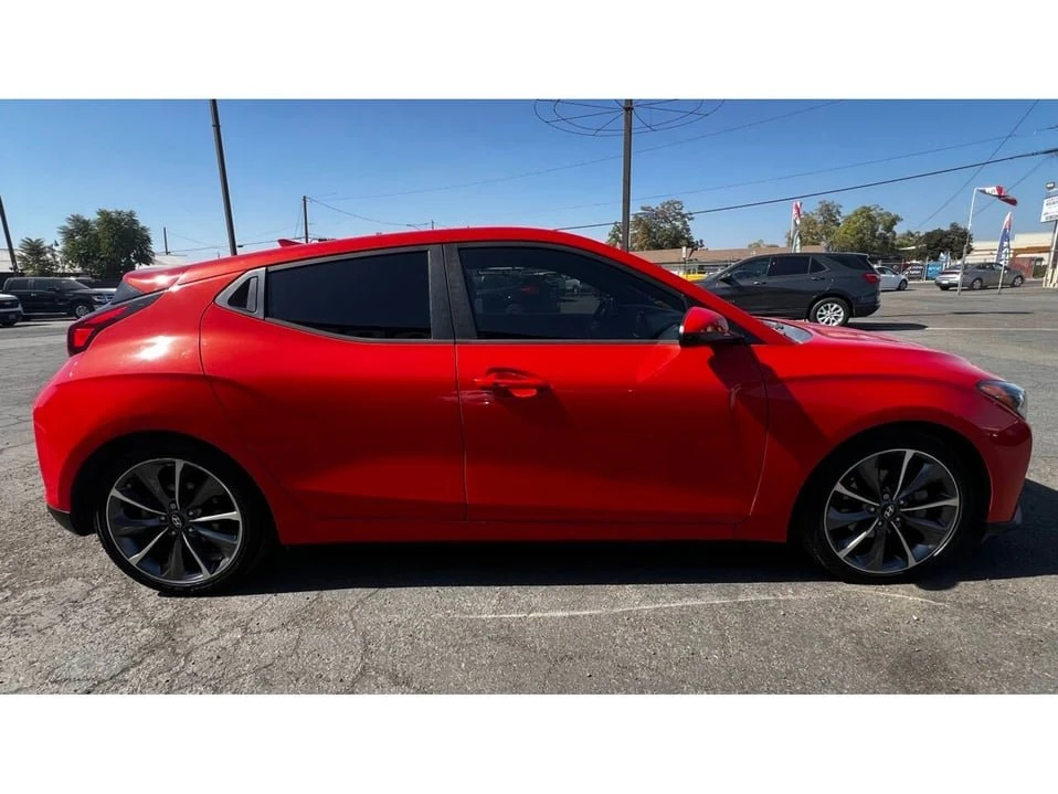 2020 Hyundai Veloster - Image 3 of 17