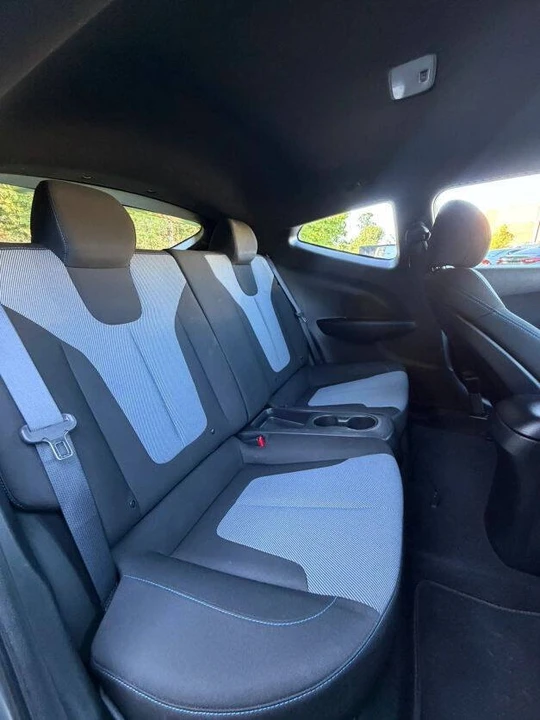 2020 Hyundai Veloster - Image 12 of 14